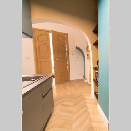 Romantic Flat In The Heart Of The City Авиньон Екстериор снимка