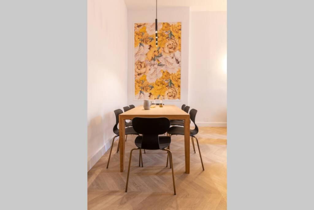 Romantic Flat In The Heart Of The City Авиньон Екстериор снимка